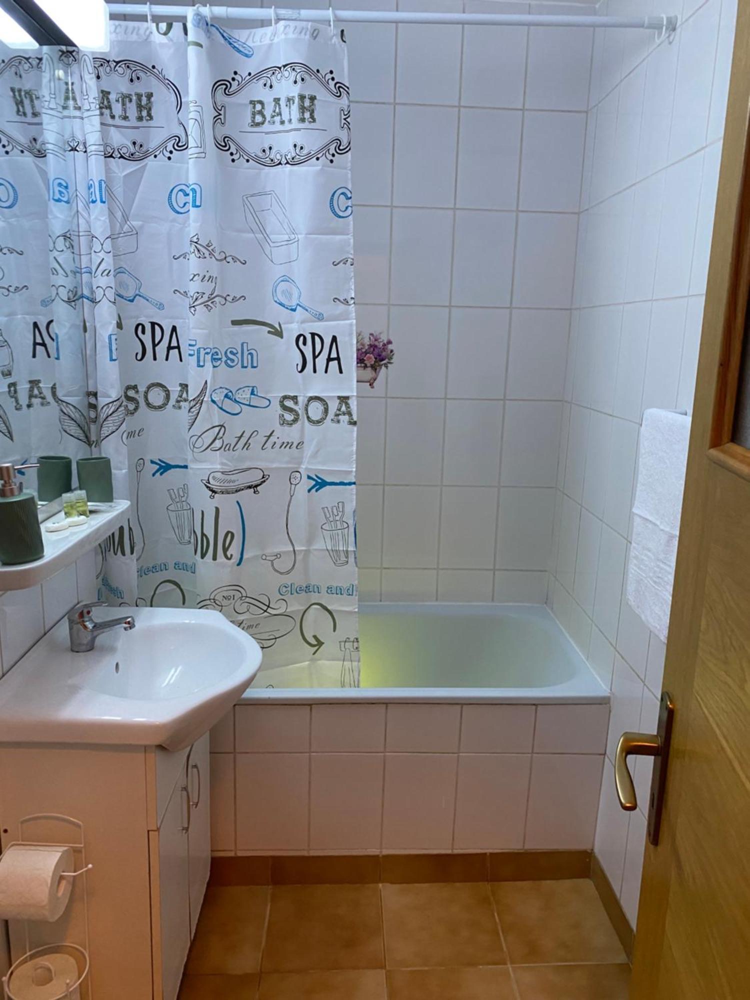 Central Relaxation Apartment Bukarest Exteriör bild